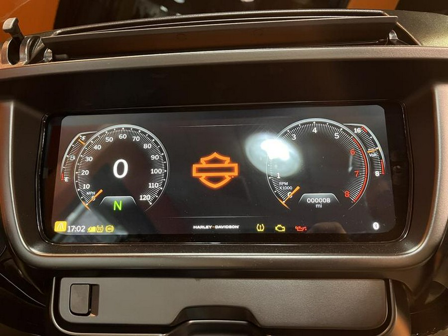 2025 Harley-Davidson® FLHX - Street Glide®
