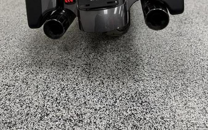 2018 Harley-Davidson® Street Glide® CVO - UO0149