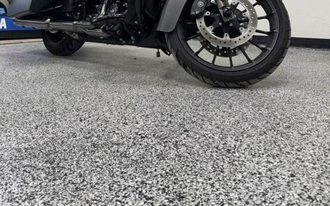 2018 Harley-Davidson® Street Glide® CVO - UO0149