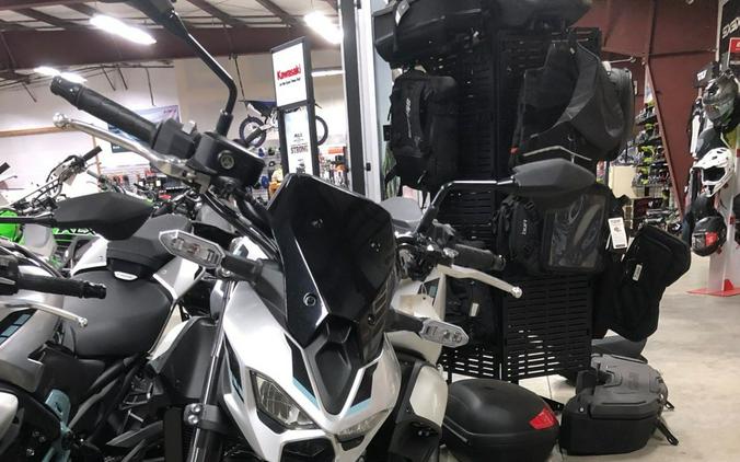 2025 Kawasaki Z900 ABS
