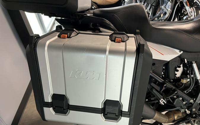 2016 1290 Super Adventure - KTM