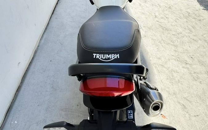 2026 Triumph Thruxton 400 Pearl Metallic White / Storm Grey