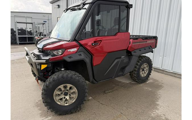 2025 DEFENDER LIMITED RED - Can-Am