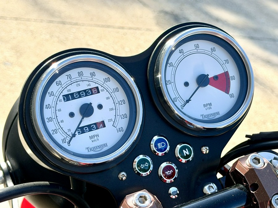 2007 Triumph Thruxton