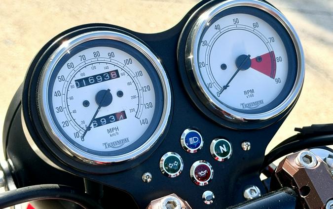 2007 Triumph Thruxton