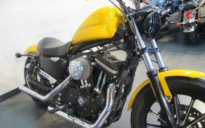 2011 Harley-Davidson® XL883N - Sportster® Iron 883™