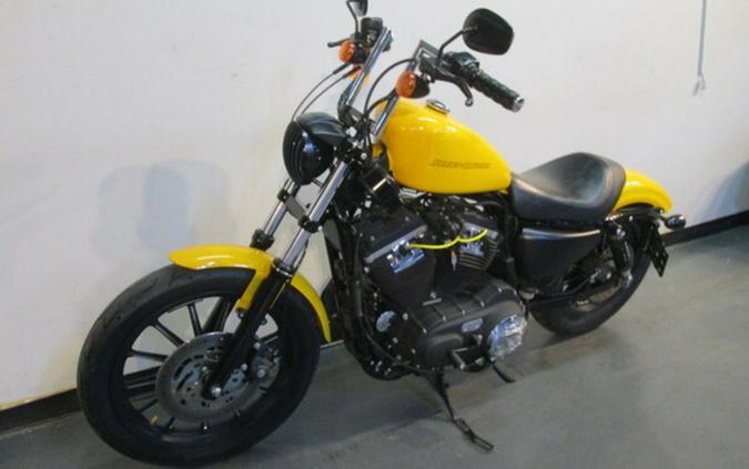 2011 Harley-Davidson® XL883N - Sportster® Iron 883™