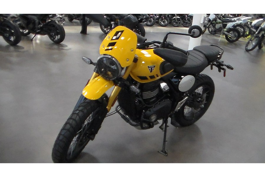 2026 Triumph Scrambler 400 XC