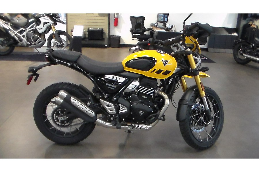 2026 Triumph Scrambler 400 XC