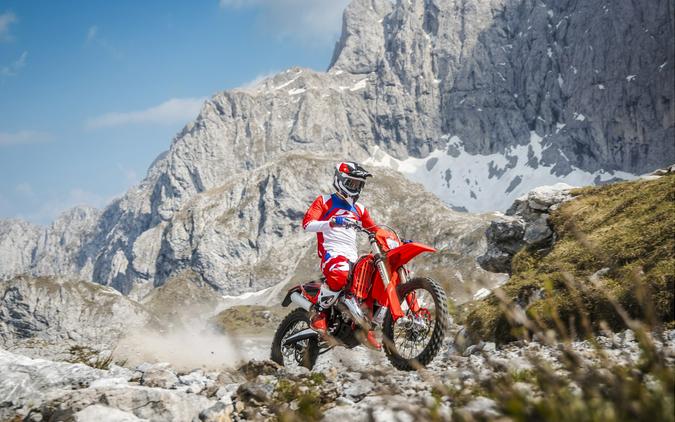 2027 300 RR X-Pro 2-Stroke - Beta Motorcycles