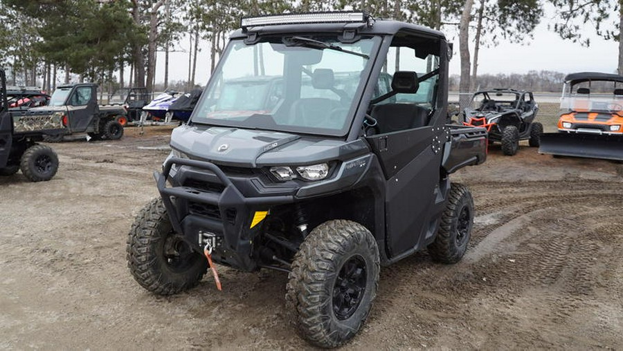 2022 Can-Am® Defender XT HD10