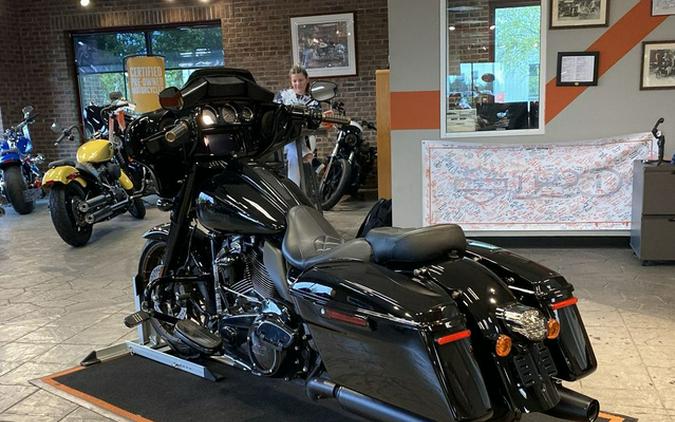 2022 Harley-Davidson FLHXST - Street Glide ST