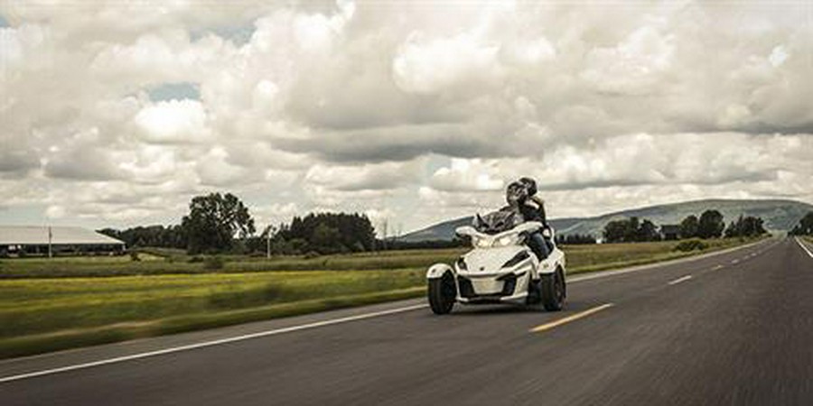 2018 Can-Am Spyder RT SE6