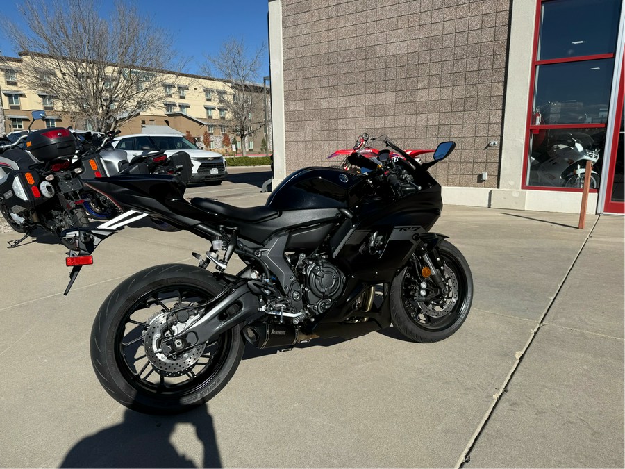 2025 Yamaha YZF-R7