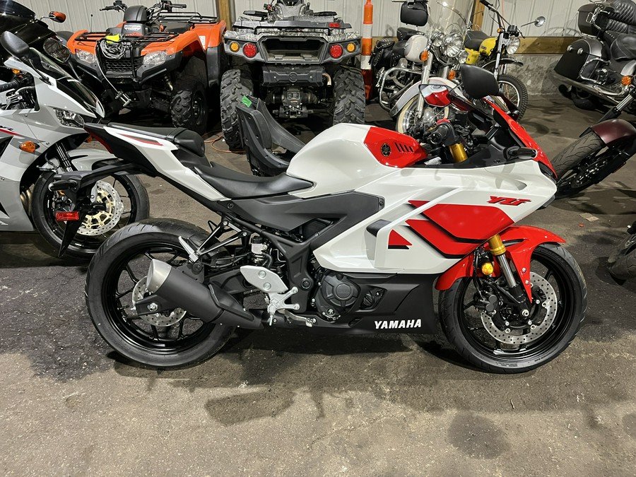 2026 Yamaha YZF-R3 ABS 70th Anniversary Edition
