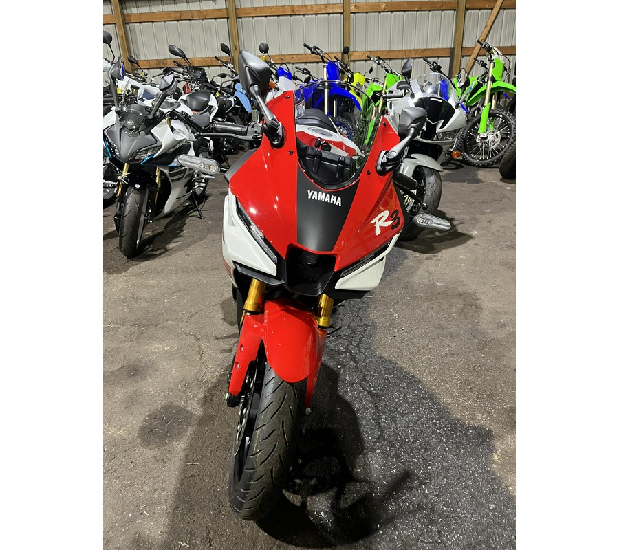 2026 Yamaha YZF-R3 ABS 70th Anniversary Edition