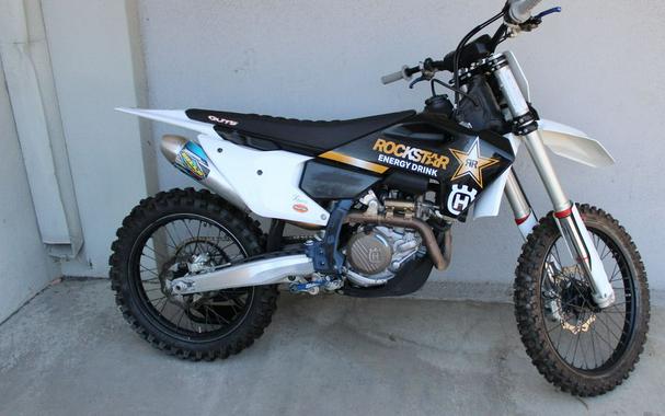 2022 Husqvarna® FC 450 Rockstar Edition