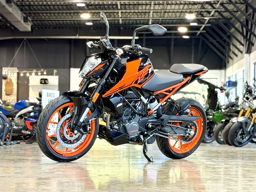 2020 KTM 200 Duke