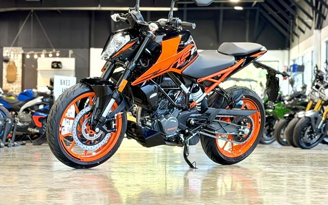 2020 KTM 200 Duke