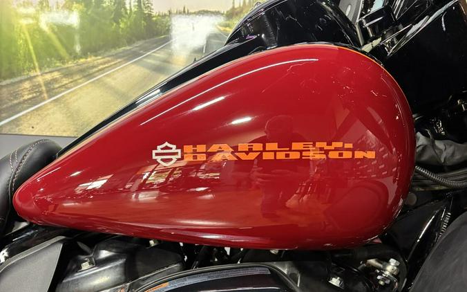 2021 Harley-Davidson Ultra Limited BILL RED/ VIV BLK W/.12 LT