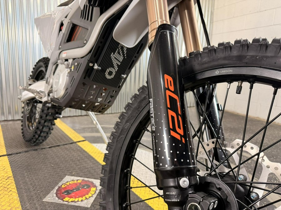 2027 KAYO eC2i Silver