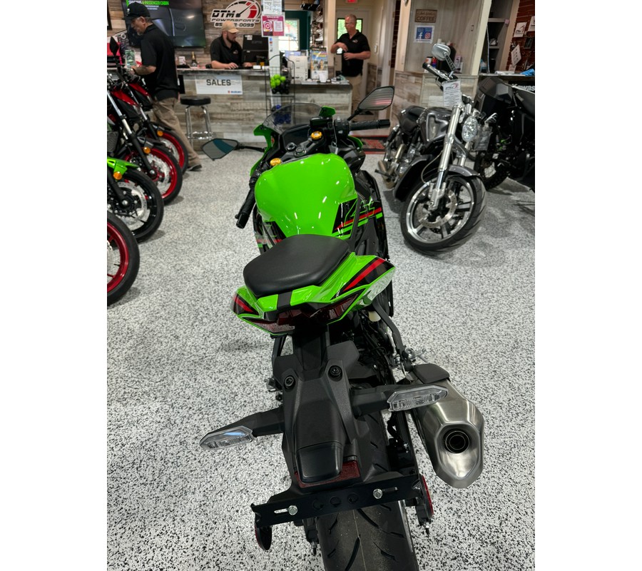 2024 Kawasaki Ninja ZX-4RR KRT Edition ABS