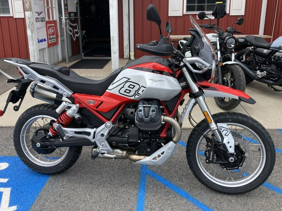 2025 Moto Guzzi V85 TT