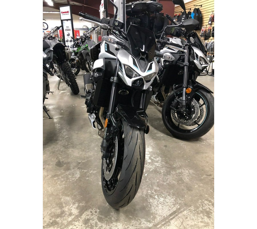 2025 Kawasaki Z900 ABS