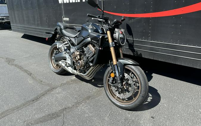 2026 Honda CB650R E-CLUTCH