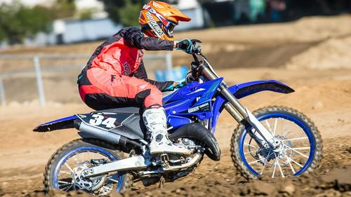 FIRST RIDE ON THE 2020 YAMAHA YZ125 TWO-STROKE: A TIMELESS WORK OF ART