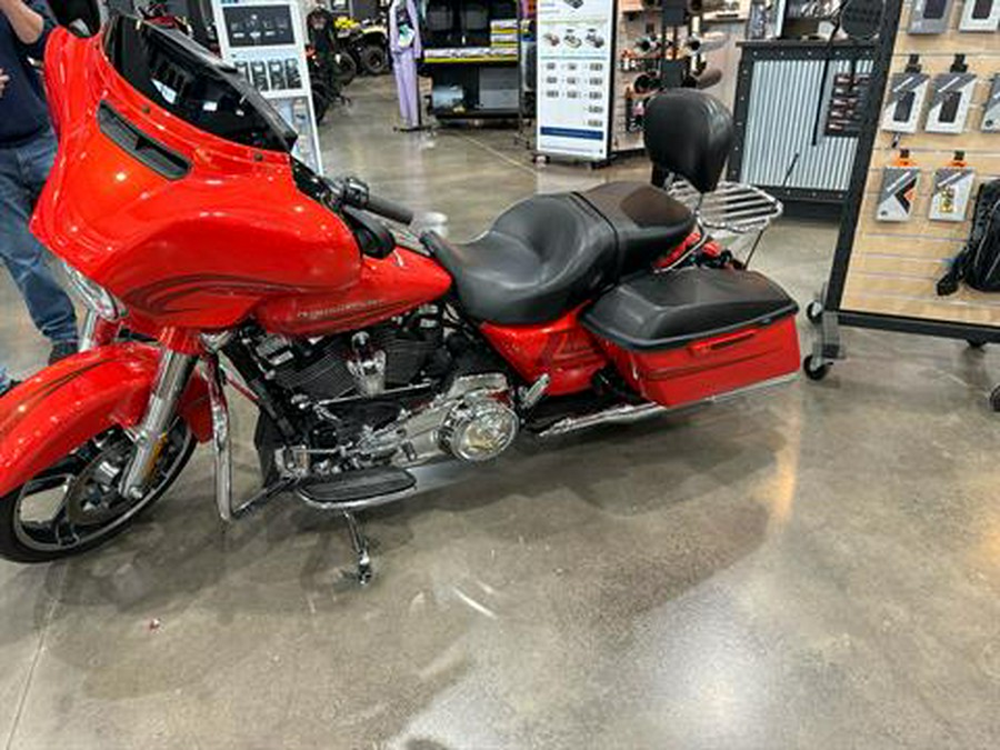 2017 Harley-Davidson Street Glide® Special