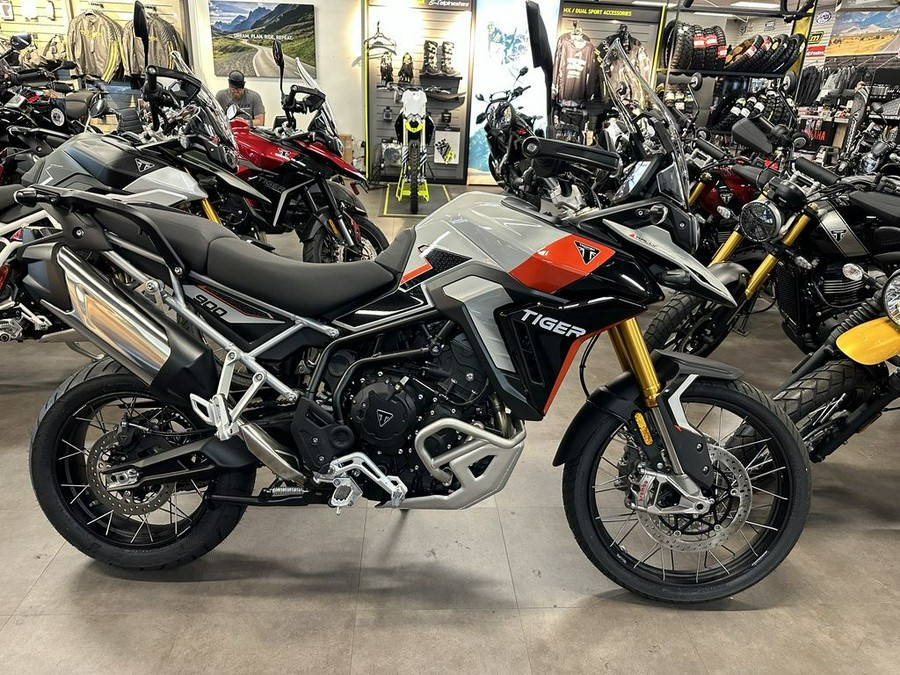 2025 Triumph Tiger 900 Rally Pro Ash Grey / Intense Orange