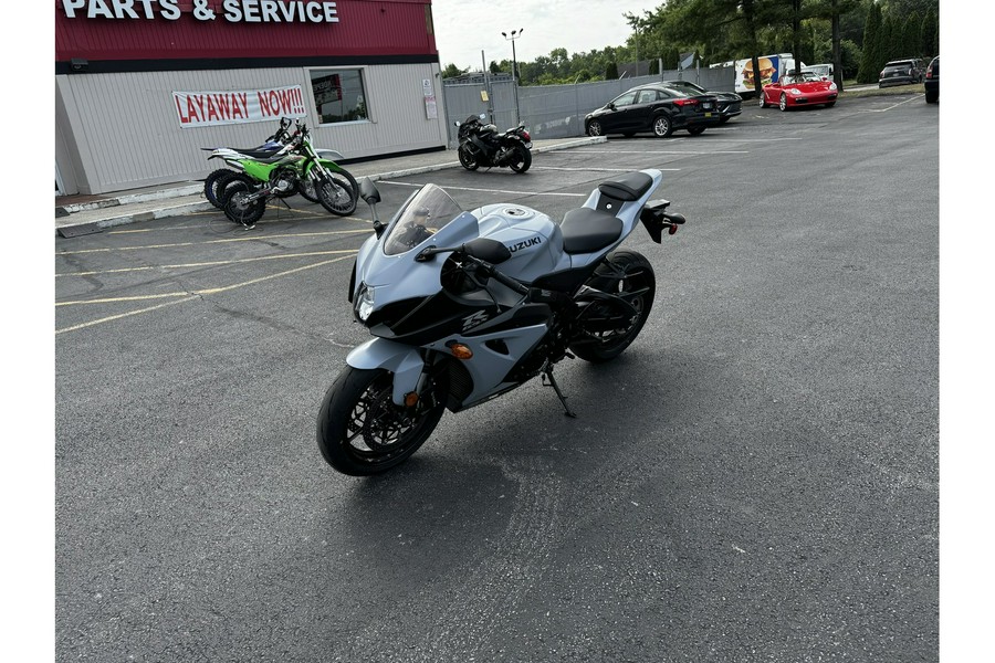 2022 Suzuki GSX-R1000