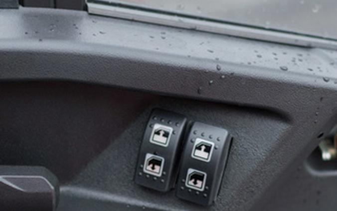 2026 Can-Am Defender PRO Limited HD10