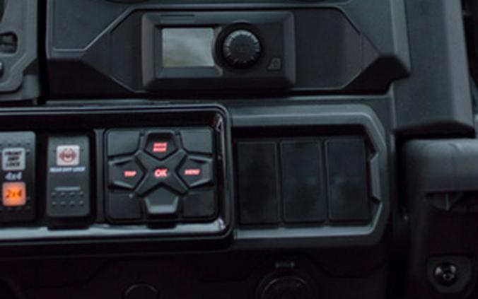 2026 Can-Am Defender PRO Limited HD10