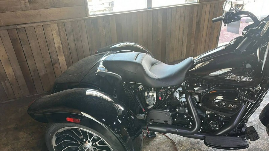 2023 Harley-Davidson FLTRT Road Glide 3