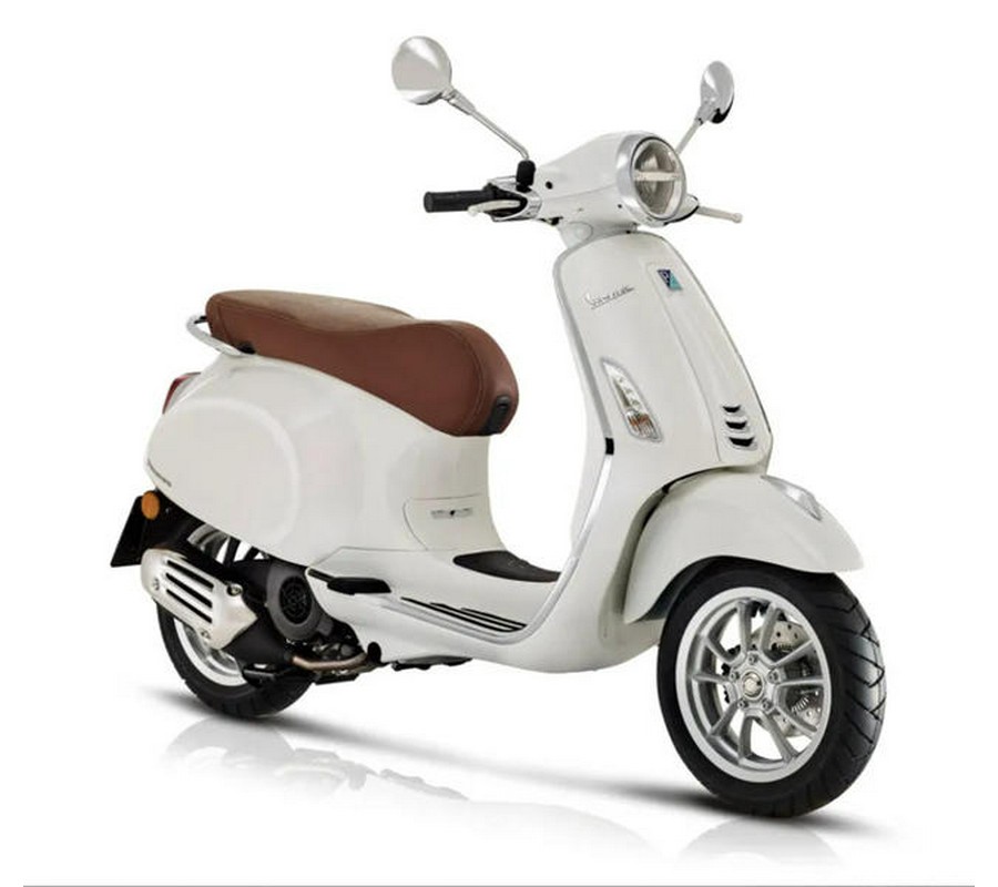 2022 Vespa Primavera 50 30 mph