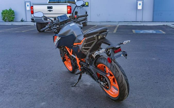 2024 KTM 390 Duke