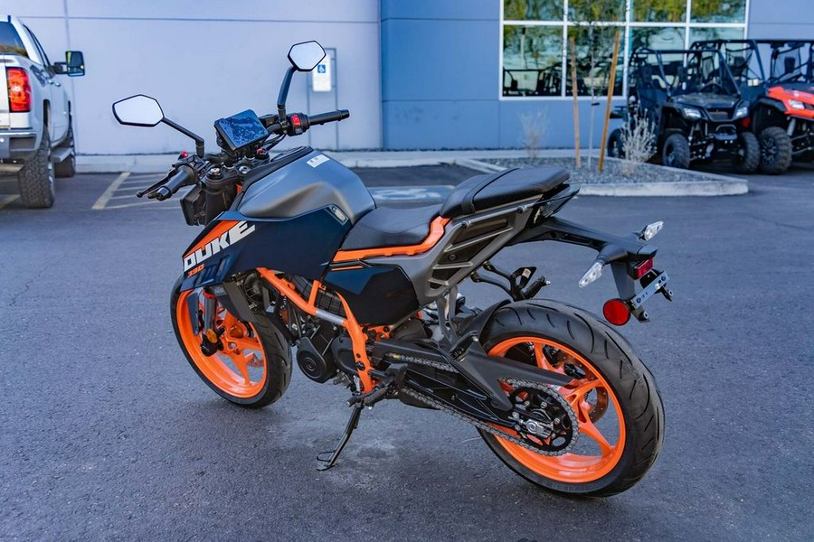 2024 KTM 390 Duke