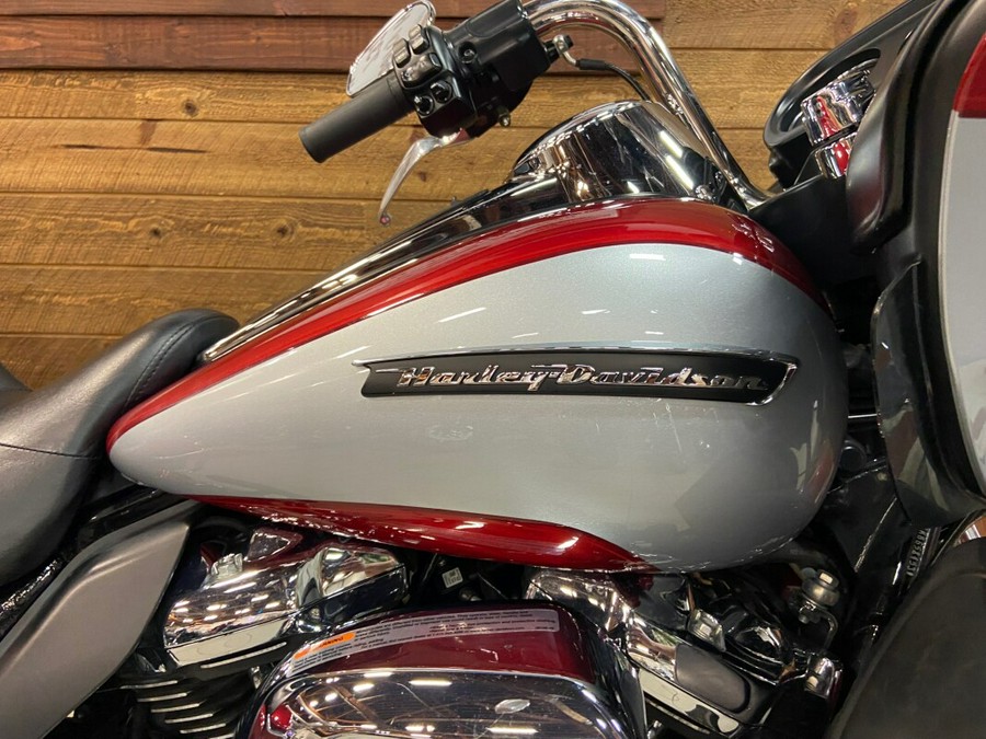 2019 Harley-Davidson Road Glide Ultra Wicked Red/Barracuda Silver FLTRU