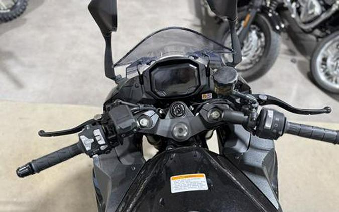 2025 Kawasaki Ninja 1100SX ABS