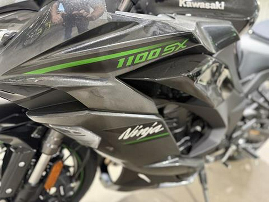 2025 Kawasaki Ninja 1100SX ABS