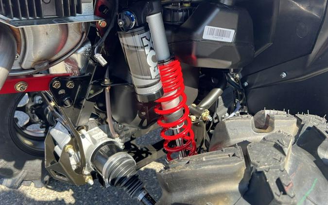 2026 Can-Am Renegade X Mr 1000 R Hyper Silver & Legion Red