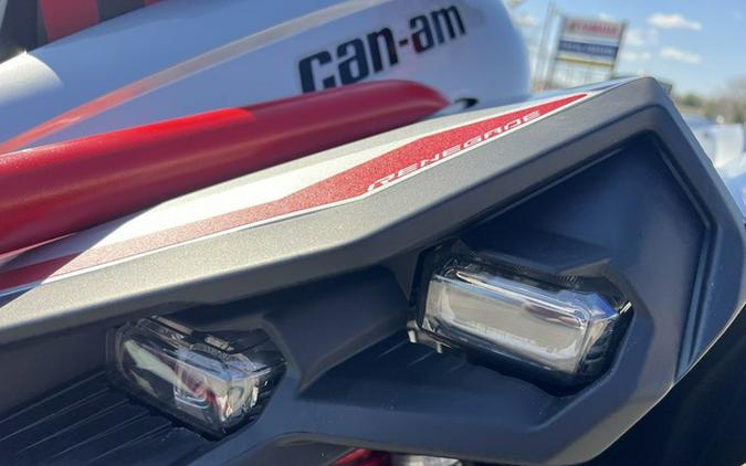 2026 Can-Am Renegade X Mr 1000 R Hyper Silver & Legion Red
