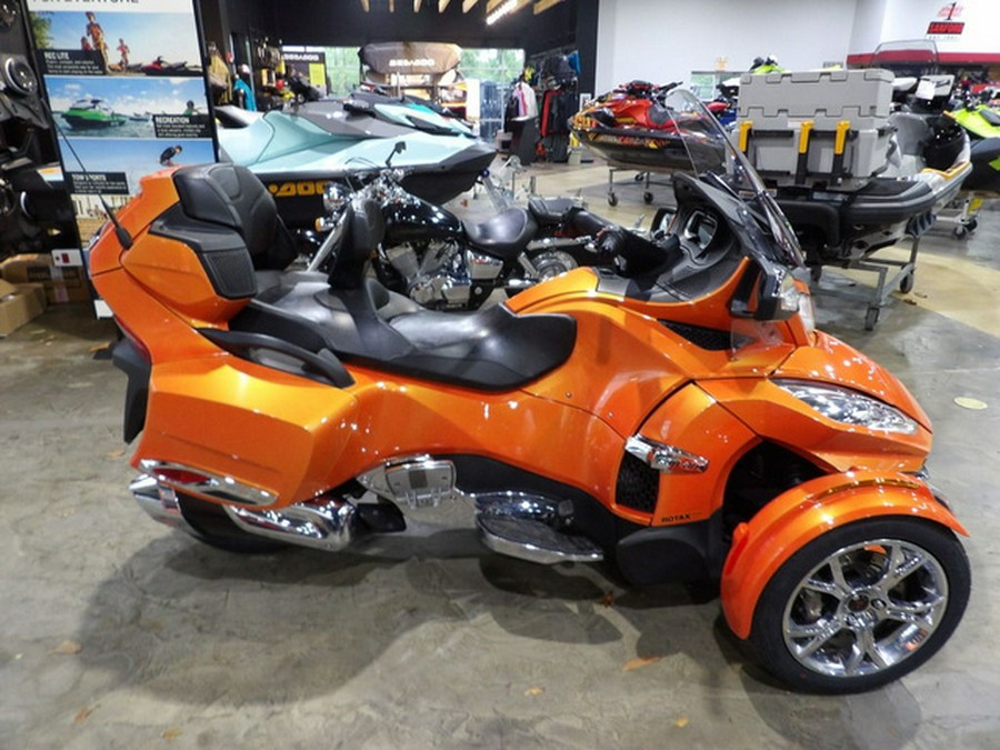 2019 Can-Am Spyder RT Limited Chrome