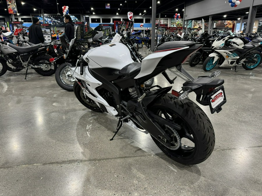 2019 Yamaha YZF-R6