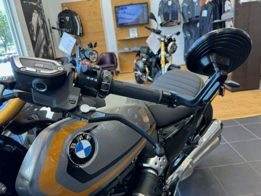 New 2024 BMW R 12 Base