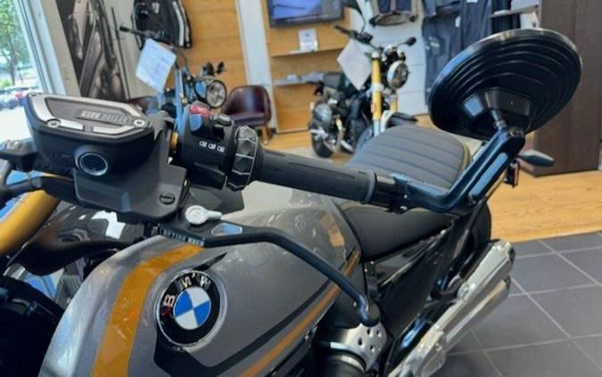 New 2024 BMW R 12 Base