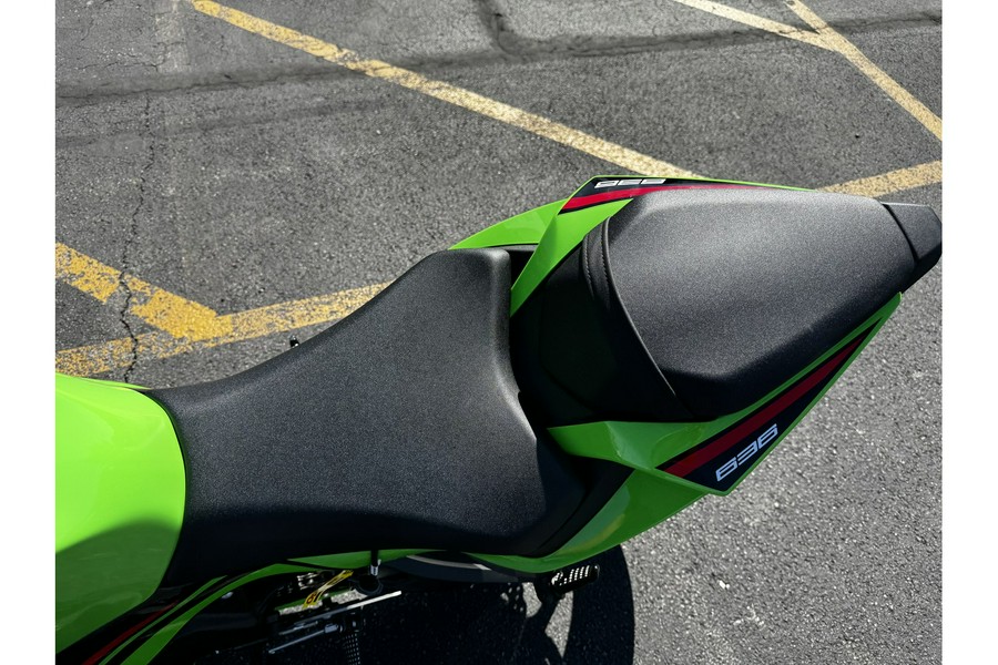 2023 Kawasaki NINJA ZX-6R ABS