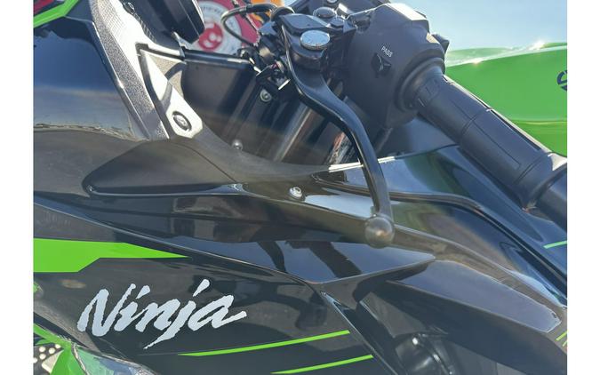 2023 Kawasaki NINJA ZX-6R ABS